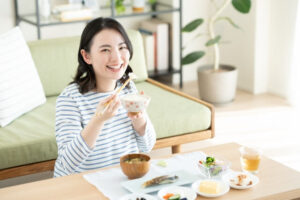 よく噛んで食べる